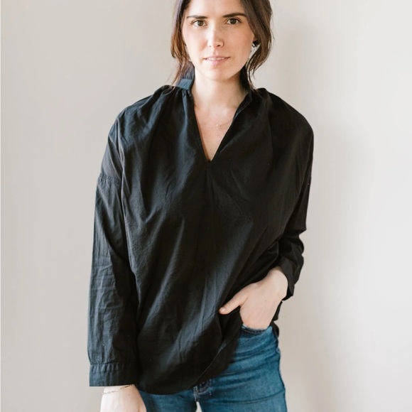 Chic Black High-Neck Blouse - barely worn
Boho-chic - Picture 5 of 6